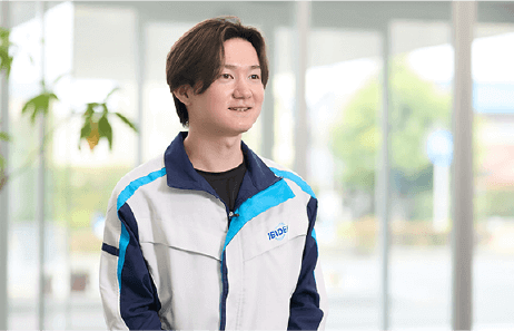 先輩社員の声